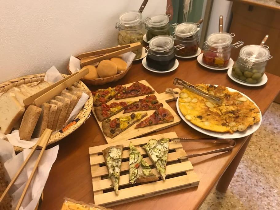 Vegan B&B Meuble Adriana Сірміоне Екстер'єр фото